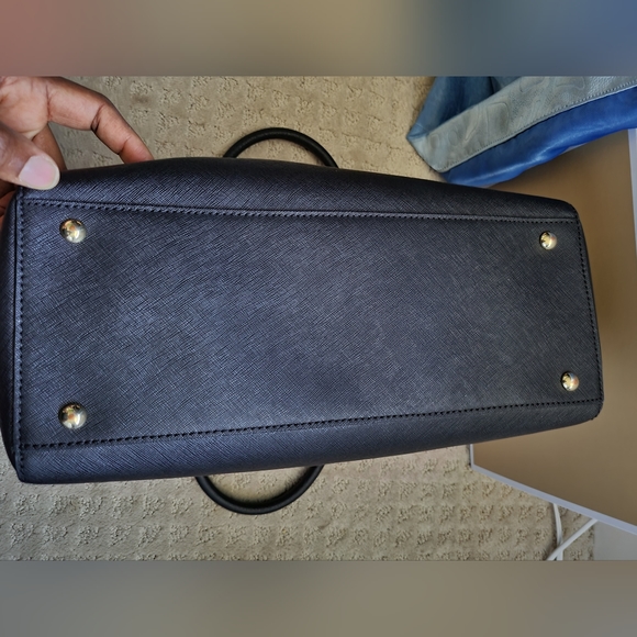 Michael Kors Large Saffiano Satchel - Used - Picture 11 of 15